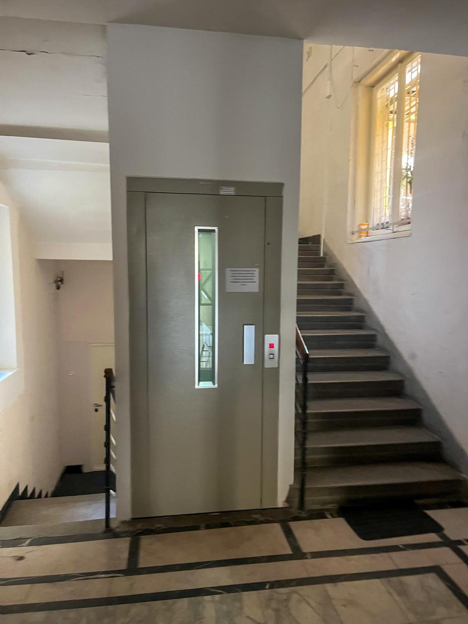 Two Bedroom Apartment Near Slavija Square Belgrado Exterior foto